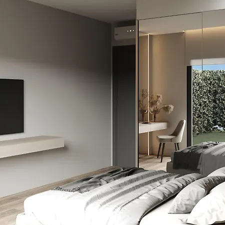 Brand New - 2br Luxurious Designer - Azulis1 - Garden - Free Parking Όλμπια