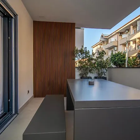 Appartamento Azulis 1 Pisano 2br With 2 Terraces, Garden & Parking, Aldo Moro