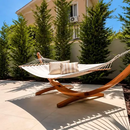 公寓 Azulis 1 Pisano 2br With 2 Terraces, Garden & Parking, Aldo Moro *