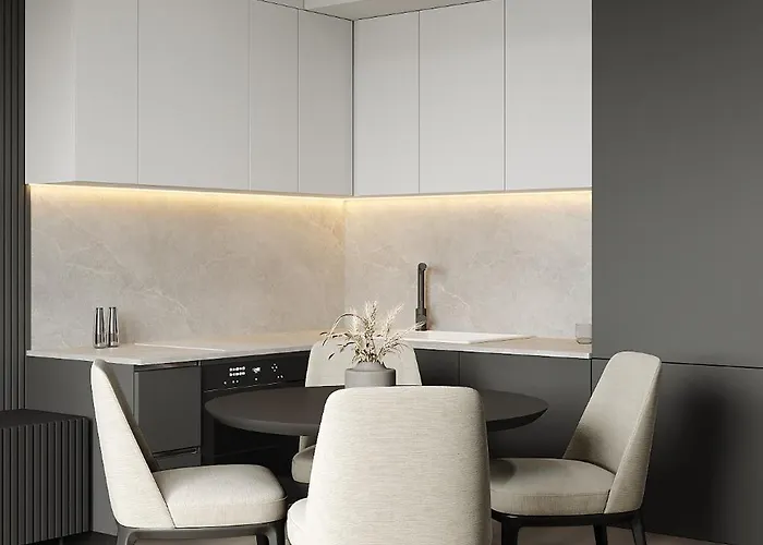 2br Luxurious Designer - Azulis1 - Garden - Free Parking דירה *