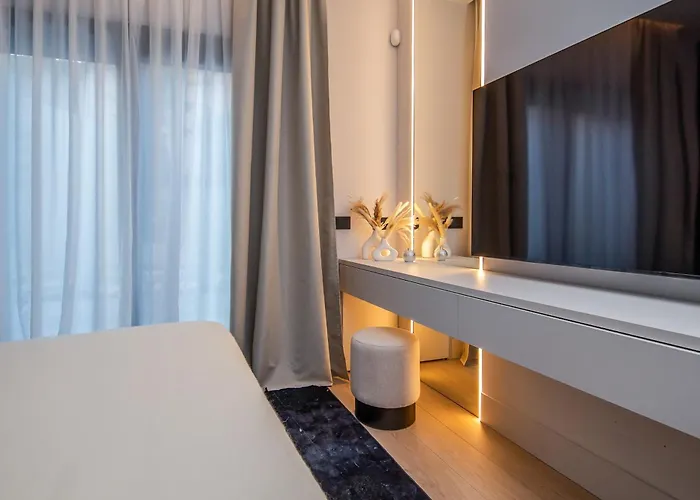 דירה 2br Luxurious Designer - Azulis1 - Garden - Free Parking אולביה