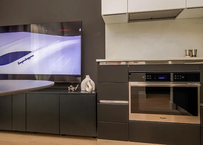 2br Luxurious Designer - Azulis1 - Garden - Free Parking