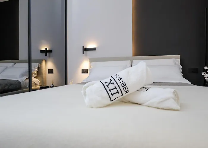 דירה 2br Luxurious Designer - Azulis1 - Garden - Free Parking *